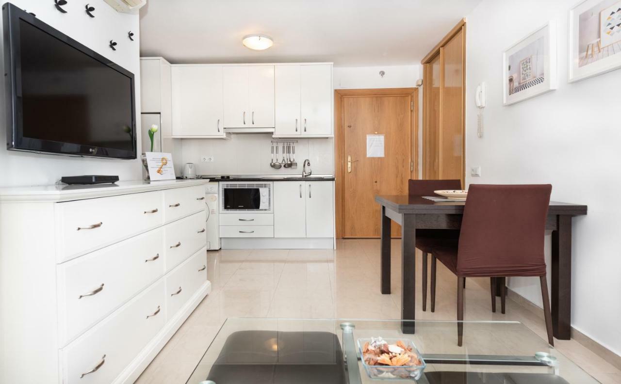 Wonderful Malagueta Pompidou Apartment Malaga Luaran gambar