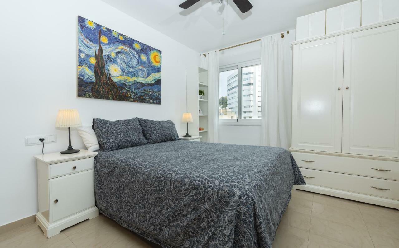 Wonderful Malagueta Pompidou Apartment Malaga Luaran gambar