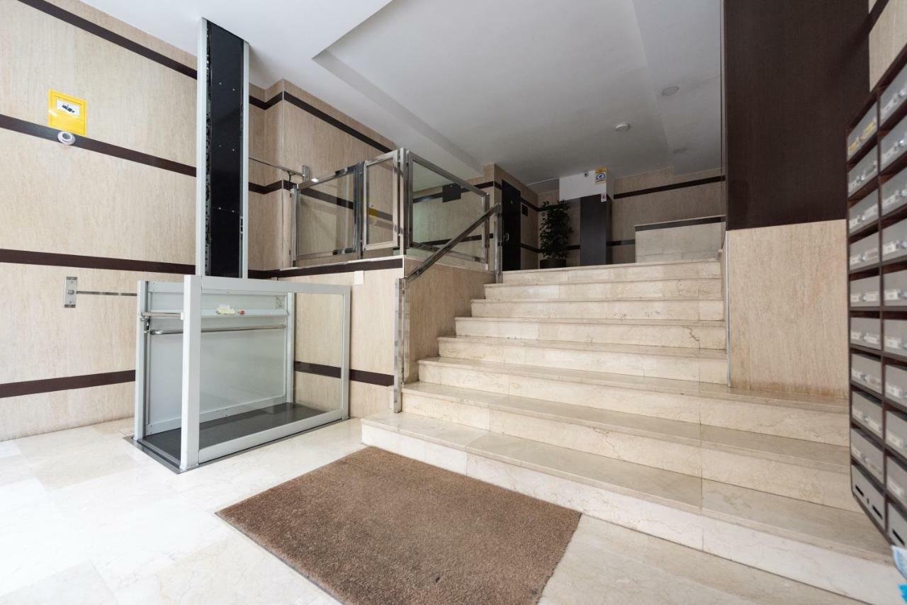 Wonderful Malagueta Pompidou Apartment Malaga Luaran gambar